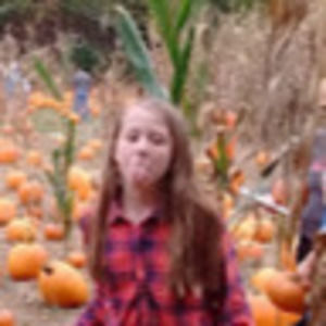 Meet your Posher, Kendra